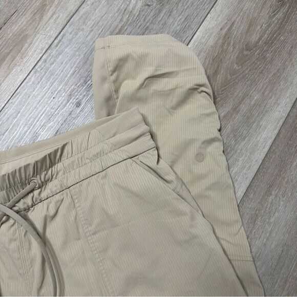 Lululemon Beyond the Studio Cropped Pants Trench Tan / 12 - Picture 5 of 7